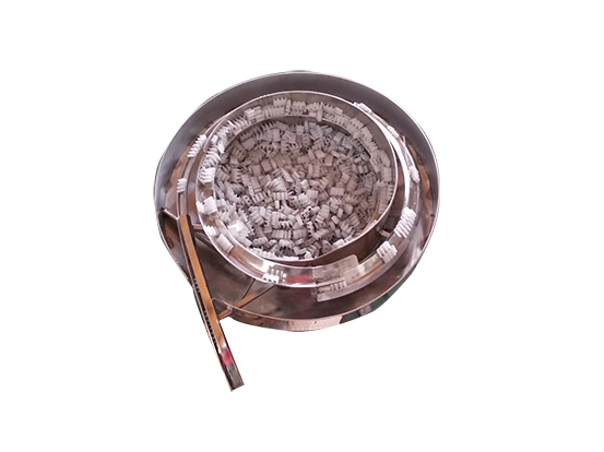 振動(dòng)盤使用時(shí)的安全措施 振動(dòng)盤使用時(shí)的安全措施
